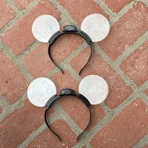 2 Pair Light Up Mickey Ears